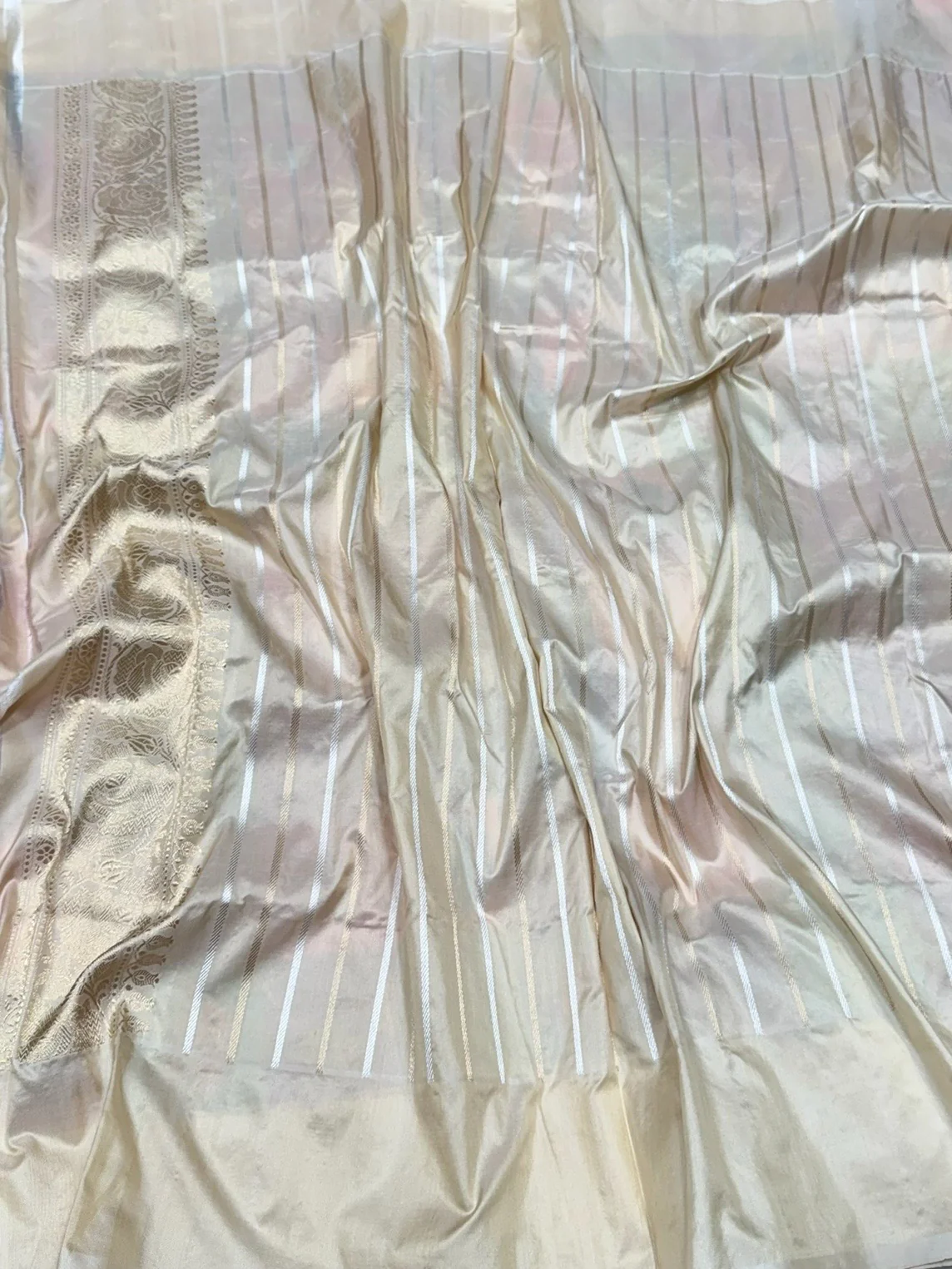 Ivory Handwoven Pure Banarasi Rangkaat Silk Saree – Pure Katan Silk - Image 2