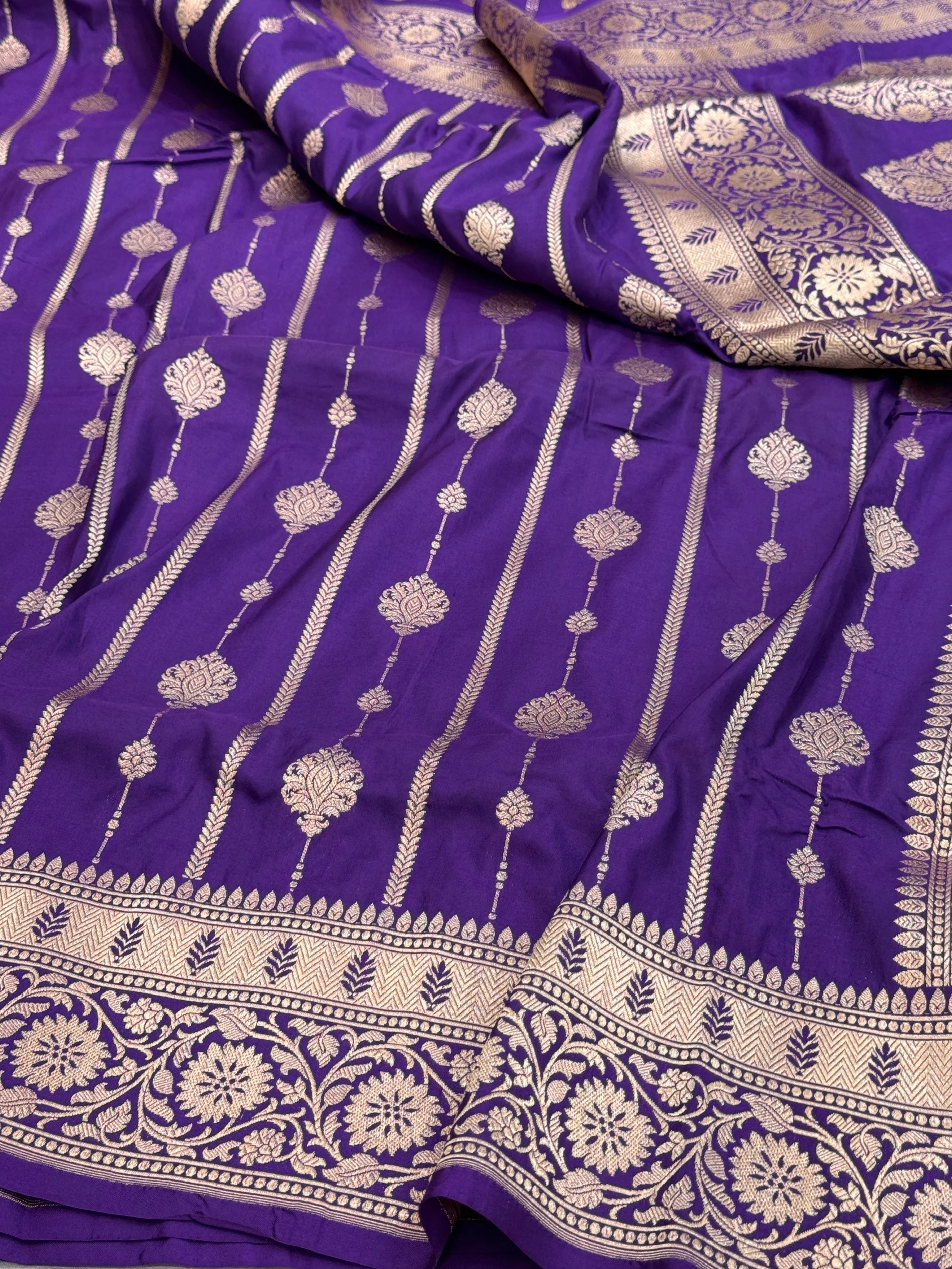 Banarasi Pure Katan Silk Saree | Pure Silk | Cutwork Technique | Banarasi Katan Silk Saree - Image 11