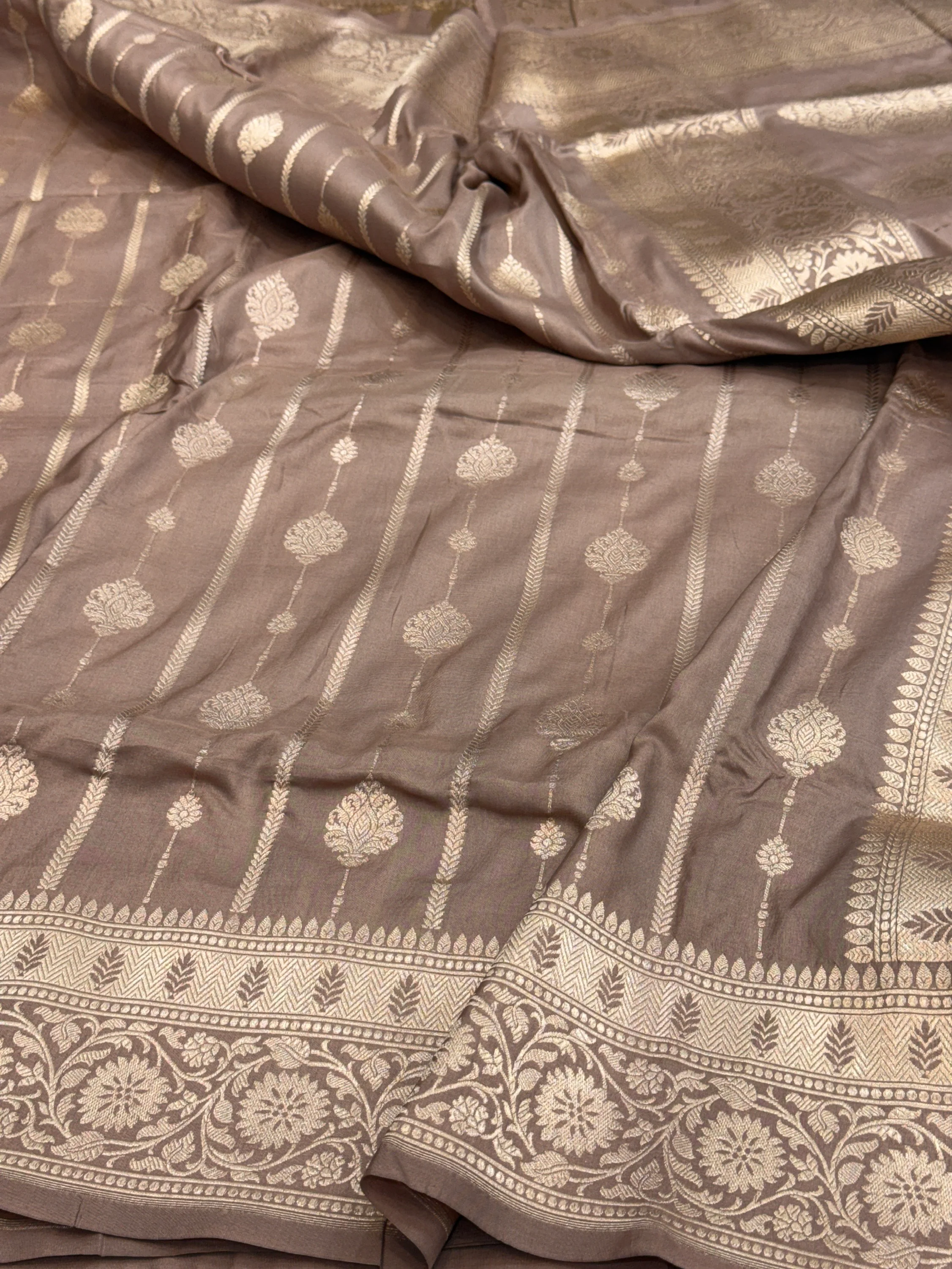 Banarasi Pure Katan Silk Saree | Pure Silk | Cutwork Technique | Banarasi Katan Silk Saree - Image 14