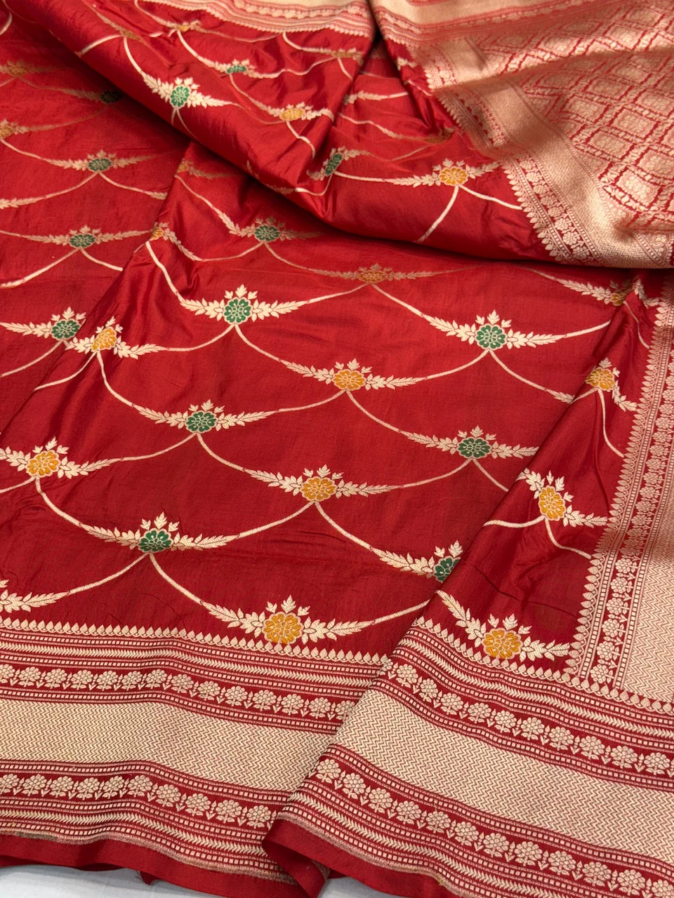 Yellow Banarasi Minakari Pure Katan Silk Saree | Pure Silk | Minakari Work | Cutwork Technique | Banarasi Katan Silk Saree - Image 15