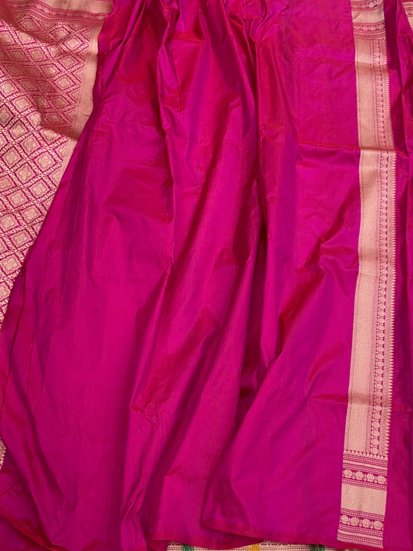 Yellow Banarasi Minakari Pure Katan Silk Saree | Pure Silk | Minakari Work | Cutwork Technique | Banarasi Katan Silk Saree - Image 9