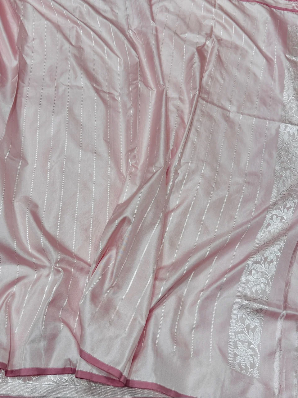 Powder Pink Ektara Handwoven Pure Banarasi Silk Saree - Image 3