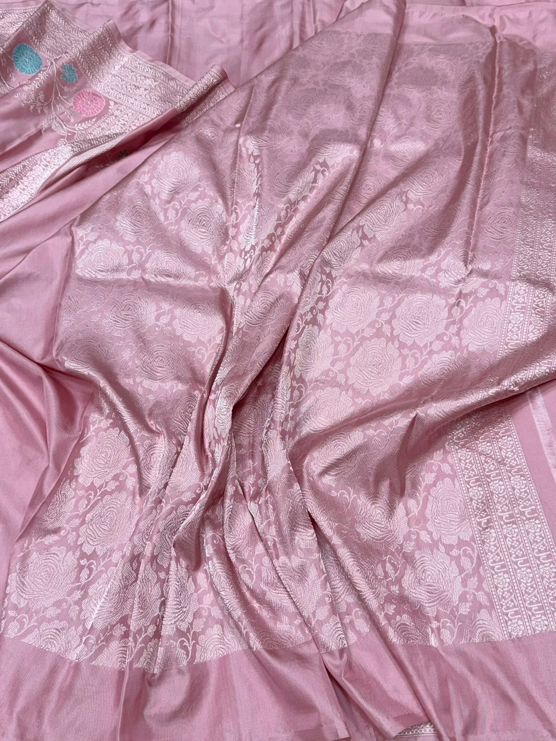 Powder Pink Handwoven Pure Banarasi Ektara Silk Saree – Kadwa Iktara Weave, Pure Mulberry Silk - Image 2