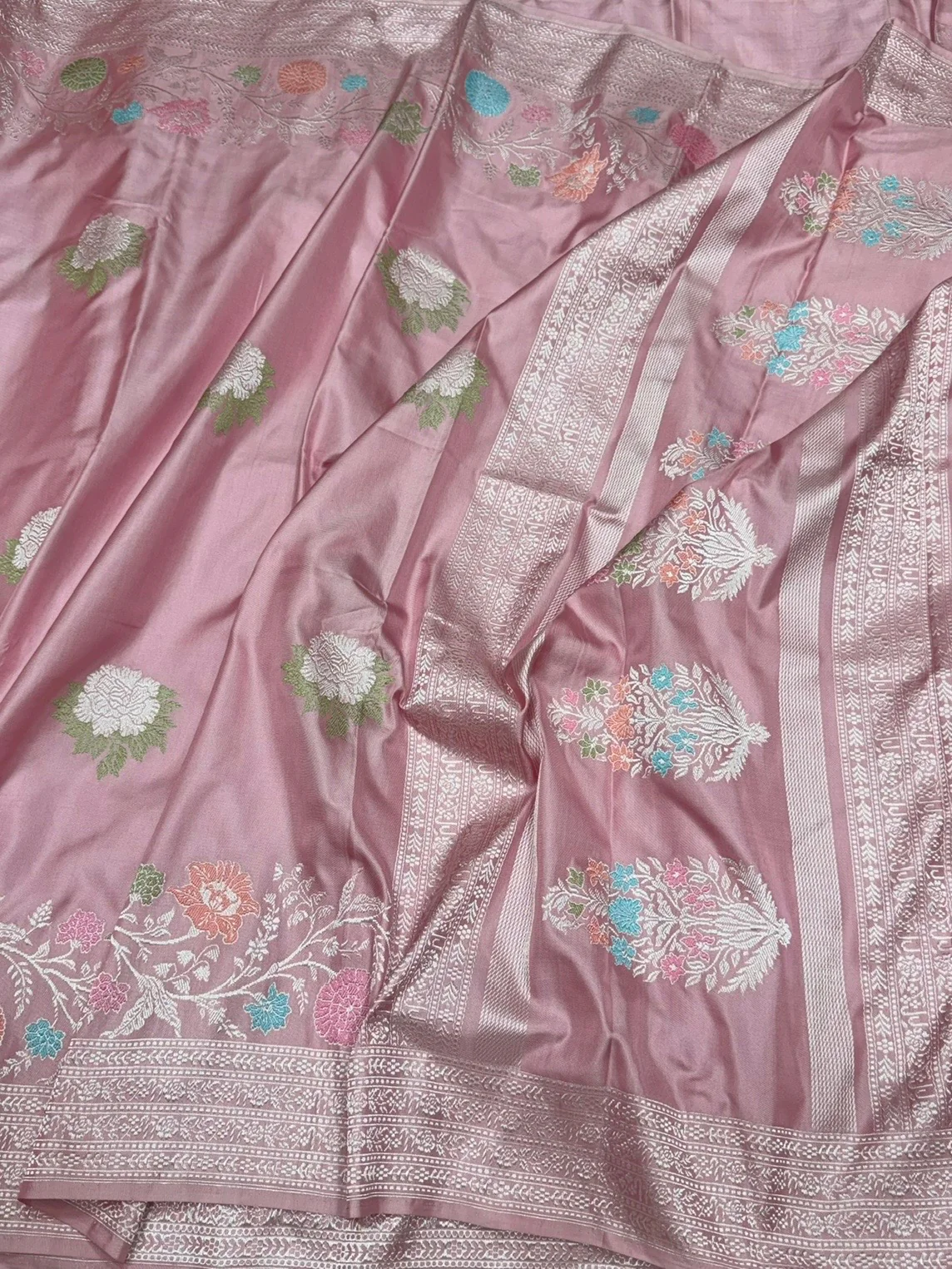Powder Pink Handwoven Pure Banarasi Ektara Silk Saree – Kadwa Iktara Weave, Pure Mulberry Silk - Image 3