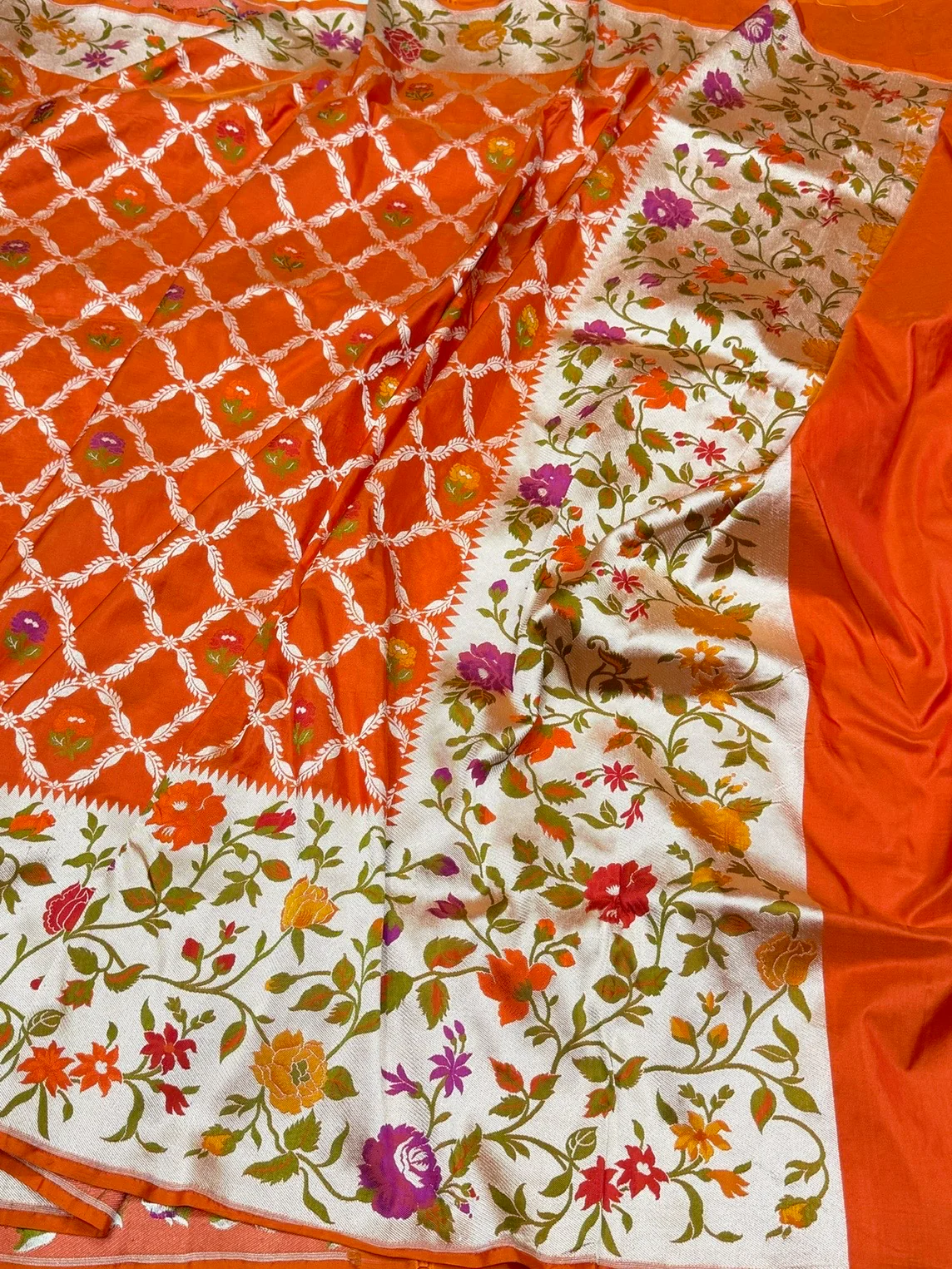 Paithni Banarasi Minakari Pure Katan Silk Saree | Pure Silk | Minakari Work | Cutwork Technique | Banarasi Katan Silk Saree - Image 3