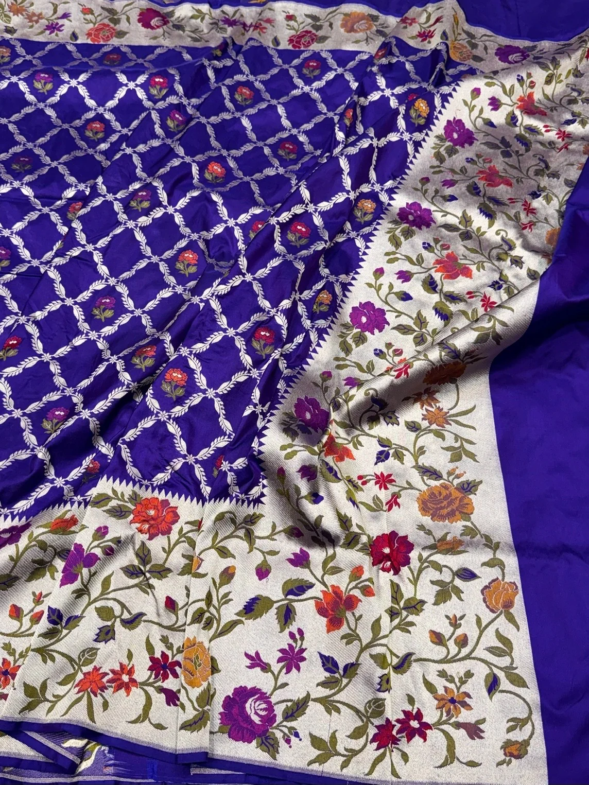 Paithni Banarasi Minakari Pure Katan Silk Saree | Pure Silk | Minakari Work | Cutwork Technique | Banarasi Katan Silk Saree - Image 6