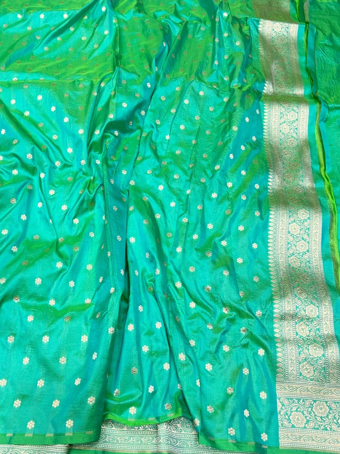 Banarasi Pure Katan Silk Saree | Pure Silk | Cutwork Technique | Banarasi Katan Silk Saree - Image 8