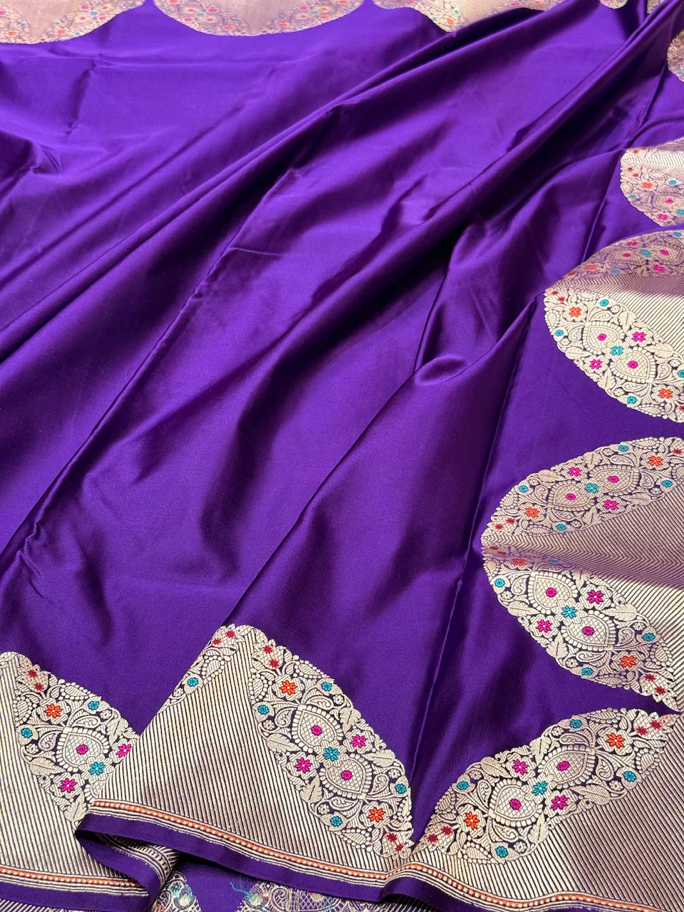 Purple Handwoven Pure Banarasi Mashru Satin Silk Saree