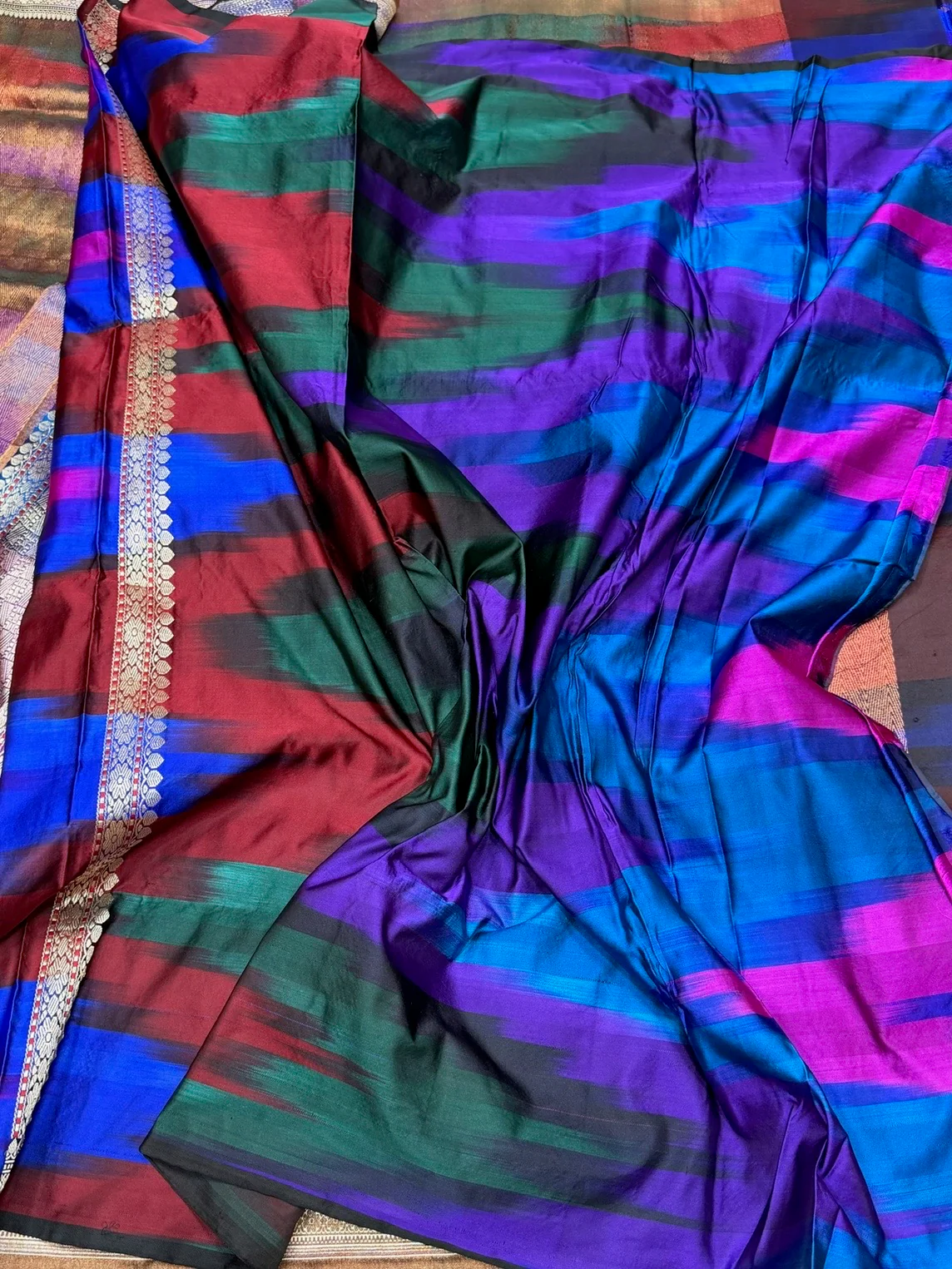 Rainbow Handwoven Pure Banarasi Satin Silk Saree – Authentic Kadwa Weave - Image 2