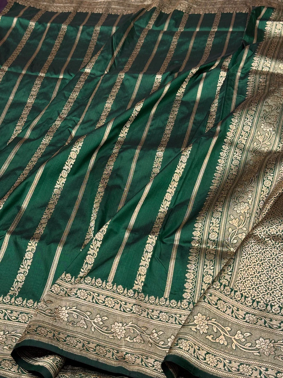 Handwoven Vintage Pure Banarasi Silk Saree | Pure Katan Silk | Kadwa Weave | HMR Handlooms - Image 8