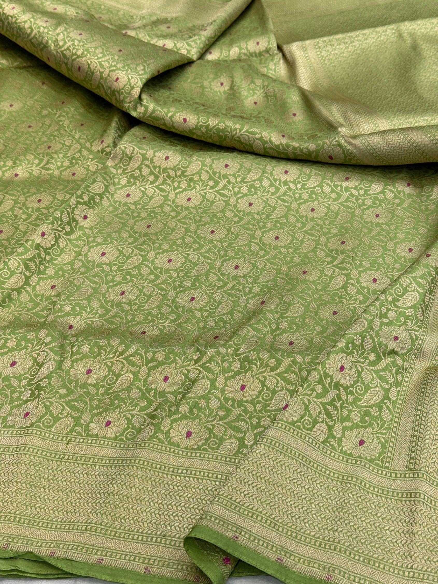 Banarasi Minakari Pure Katan Silk Brocade Saree – Rich Traditional Brocade Weave - Image 17