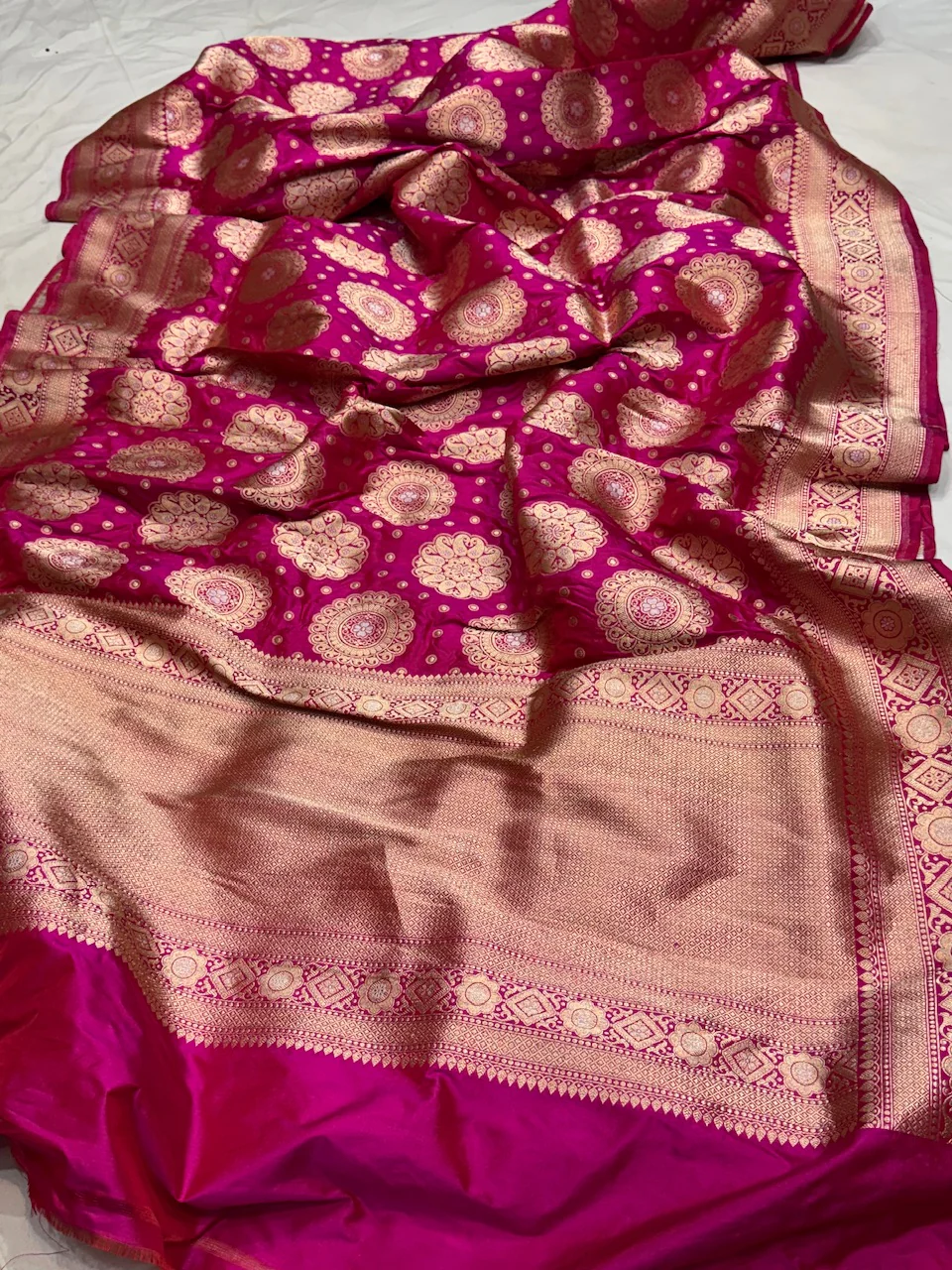 Rani Pink Banarasi Sona Rupa Pure Silk Saree - Image 4