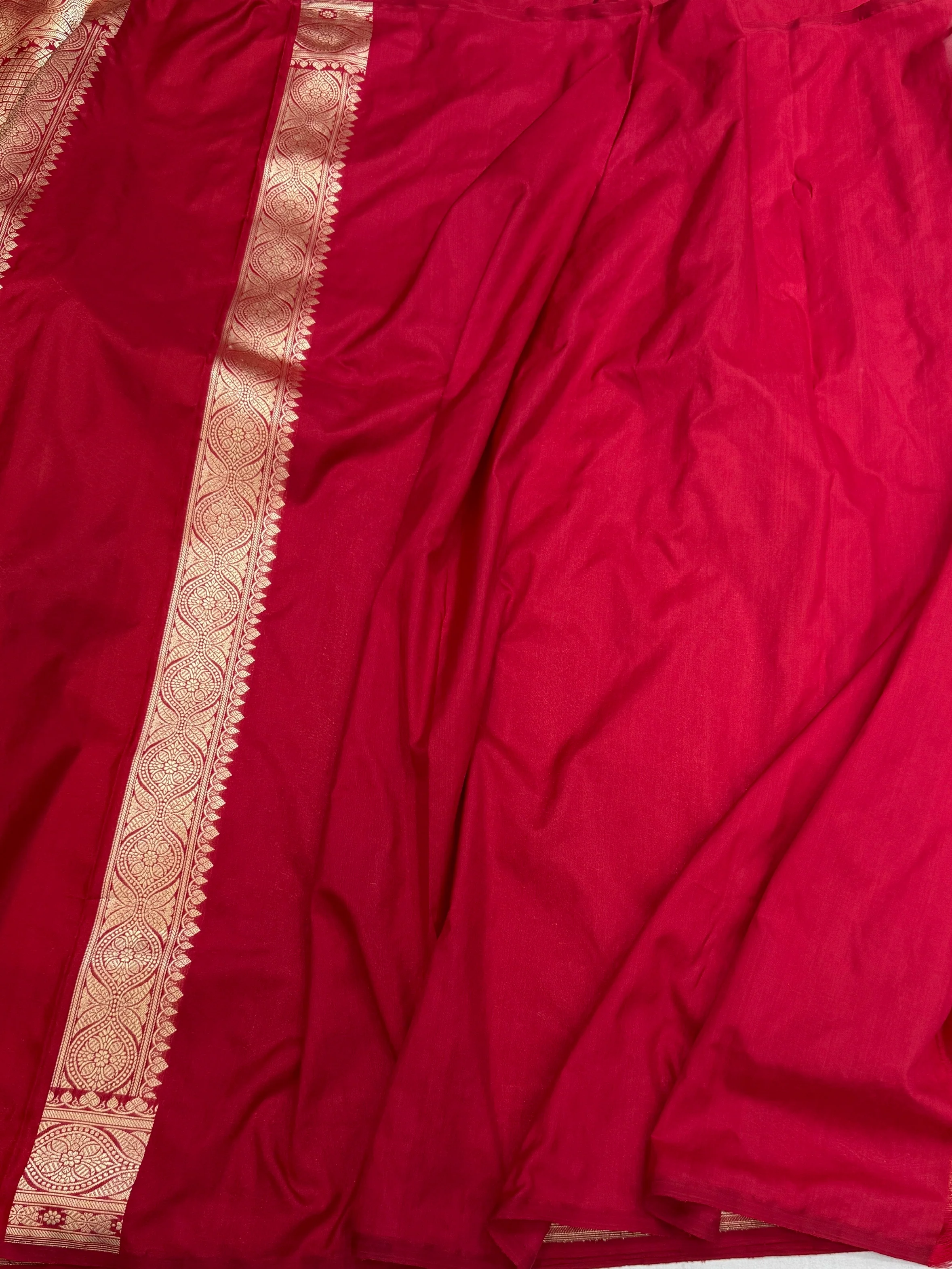 Red Pure Banarasi Silk Brocade Saree in Katan Mulberry Silk – Classic Banaras Weave - Image 2
