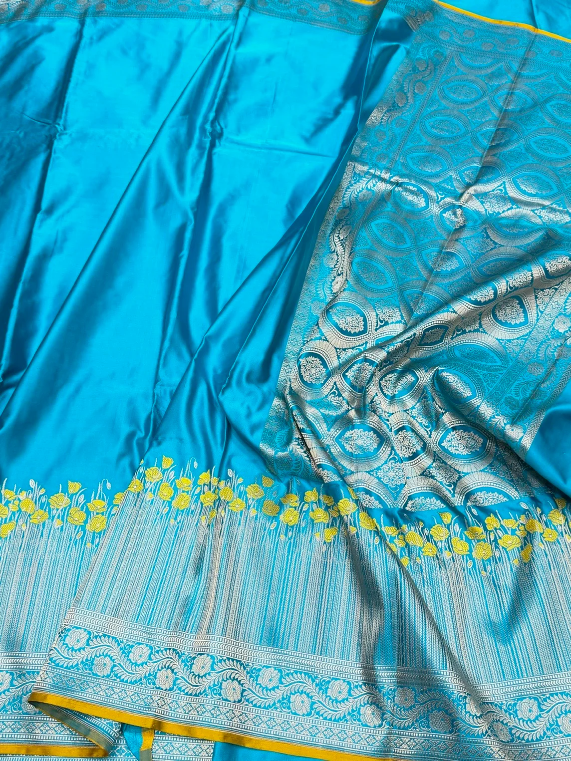Handwoven Pure Banarasi Satin Silk Saree – Kadwa Weave | 100% Pure Satin Silk | Authentic Banaras Handloom - Image 3