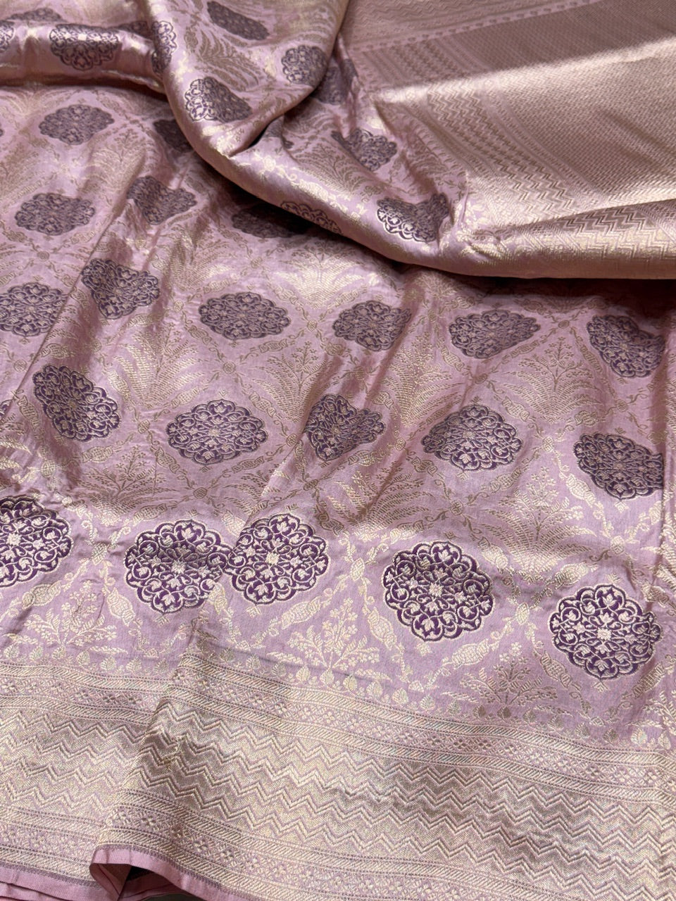 Banarasi Minakari Pure Katan Silk Brocade Saree – Rich Traditional Brocade Weave - Image 12