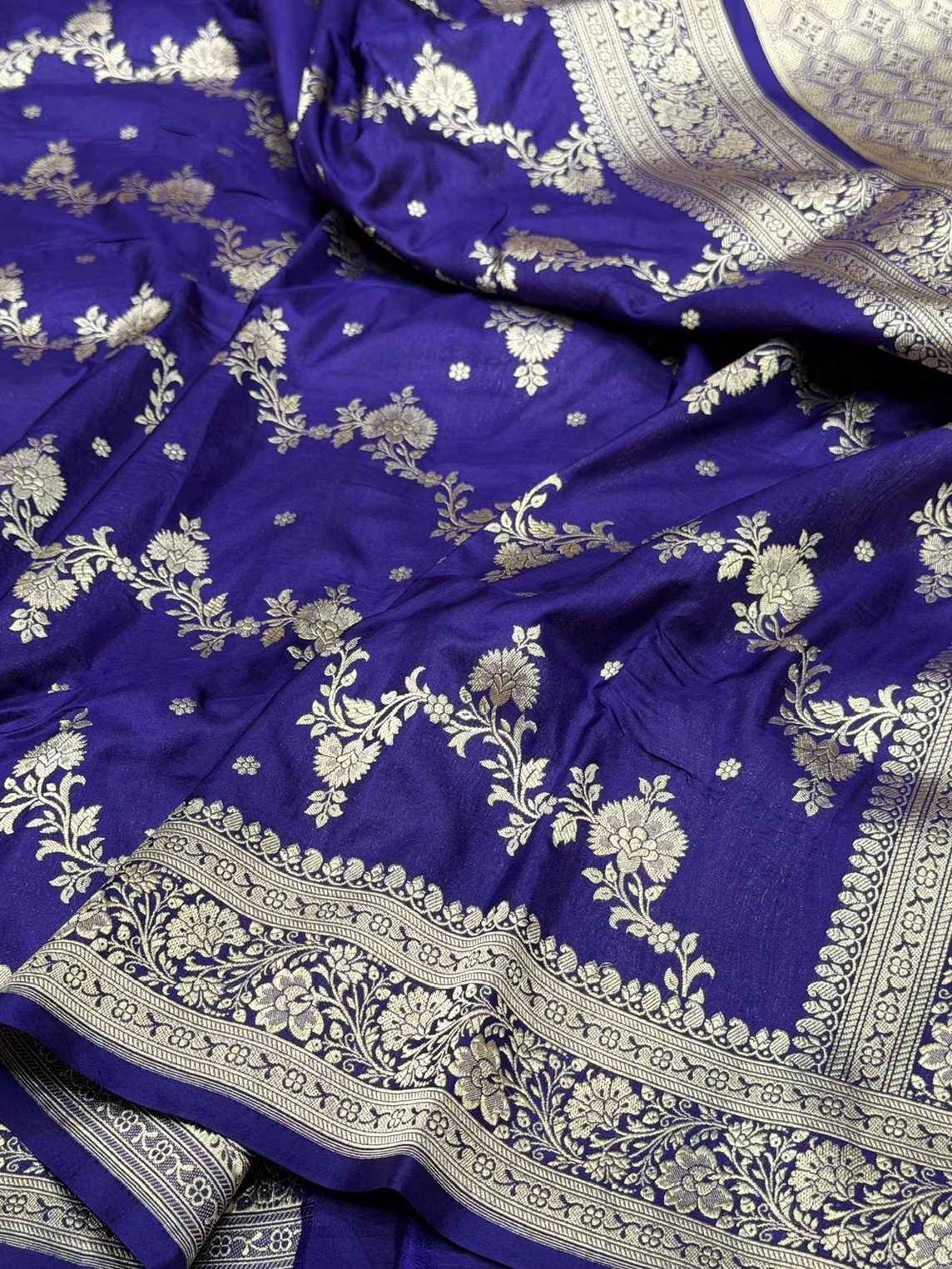 Banarasi Pure Katan Silk Saree | Pure Silk | Cutwork Technique | Banarasi Katan Silk Saree - Image 4