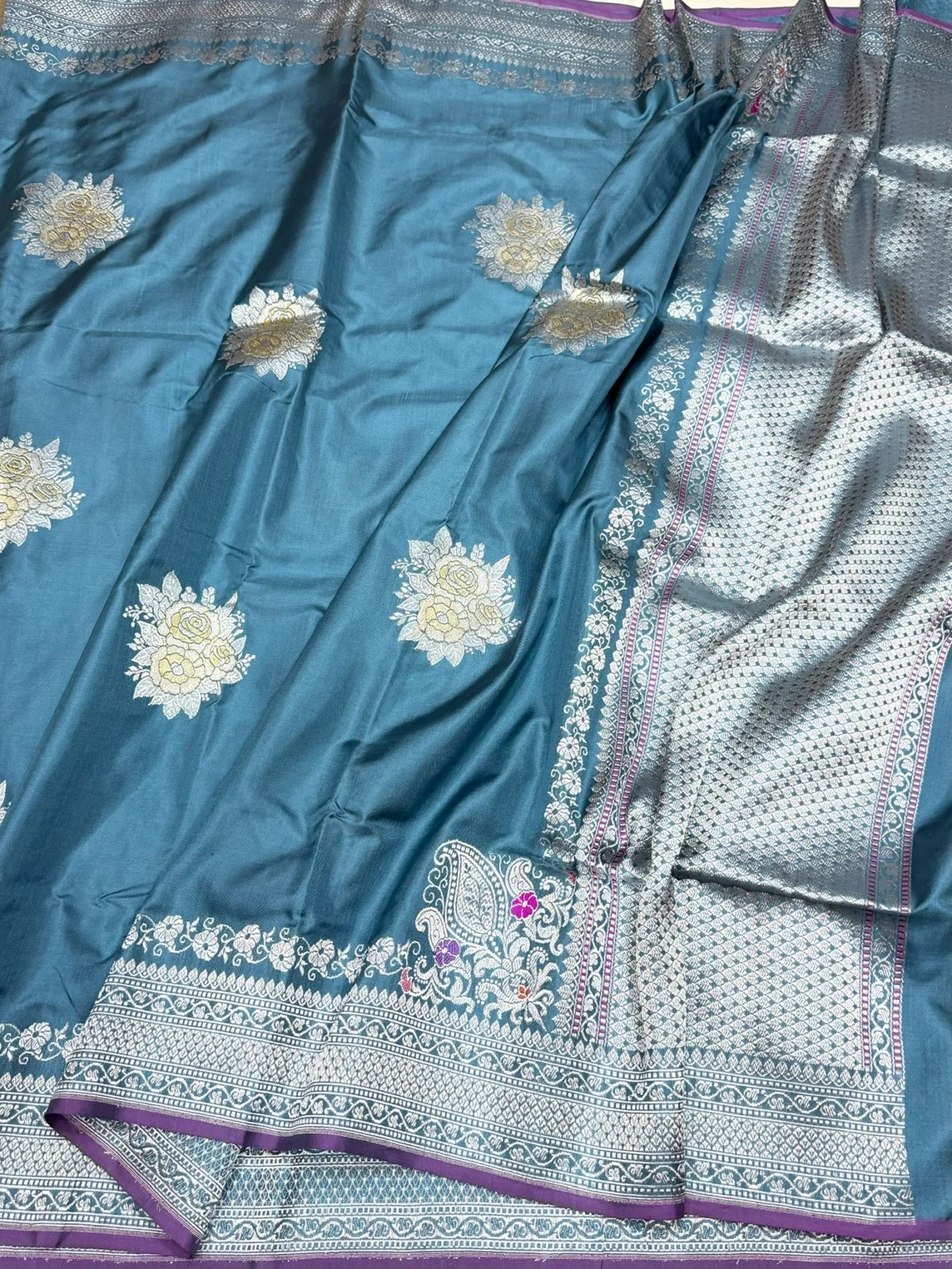 Teal Blue Handwoven Pure Banarasi Ektara Silk Saree - Image 3